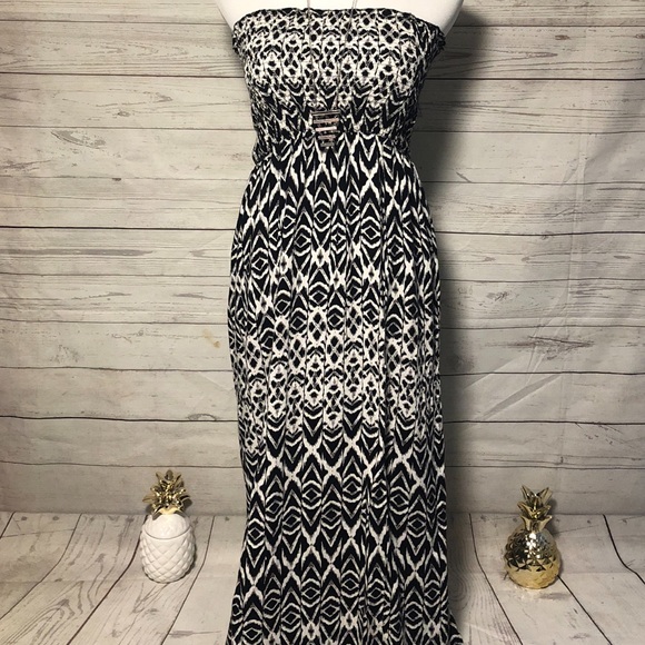 Strapless maxi dress🍍 - Picture 1 of 4